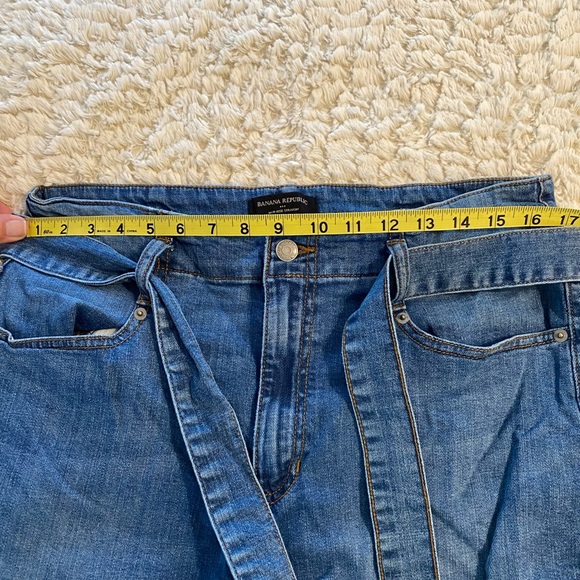 Banana Republic Women’s Size 12 High Rise Straight Ankle Jeans with Denim Belt - Picture 4 of 5